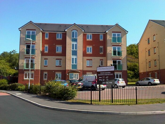 2 Bedroom Flat To Rent In Leatham Avenue, Kimberworth, Rotherham, S61