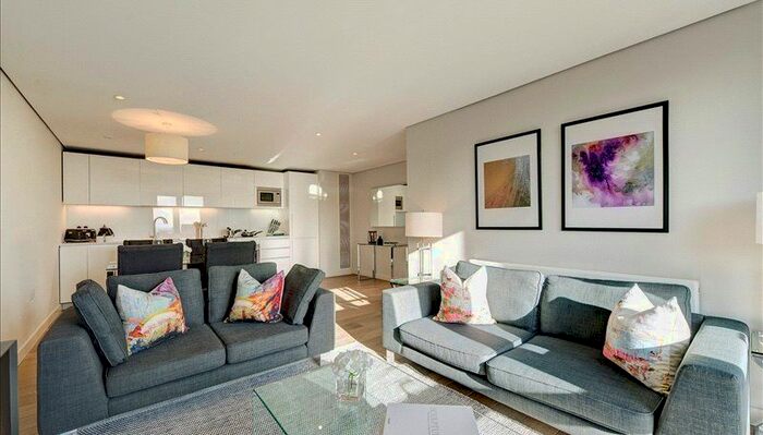 3 Bedroom Flat To Rent In Merchant Square, Paddington, London, W2