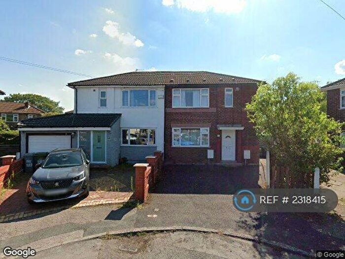3 Bedroom Semi-Detached House To Rent In Kingsway Park, Urmston, Manchester, M41