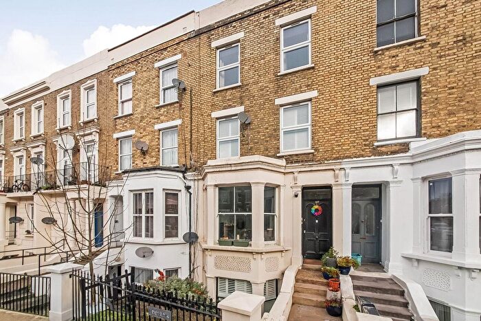 1 Bedroom Flat For Sale In Gipsy Road, West Norwood, London, SE27