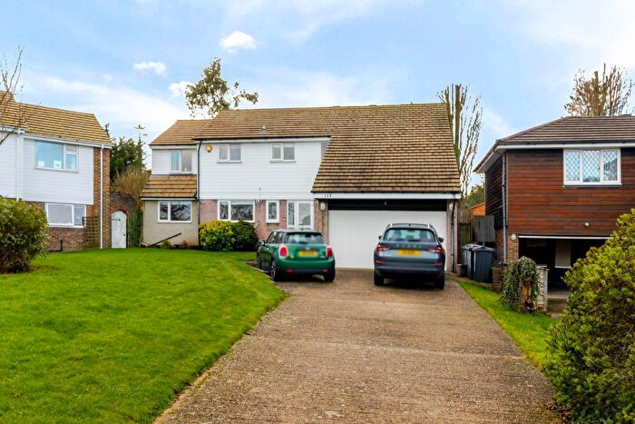 5 Bedroom Detached House For Sale In Ridge Langley, South Croydon, CR2