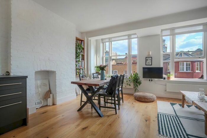 2 Bedroom Flat To Rent In Old Nichol Street, London, E2