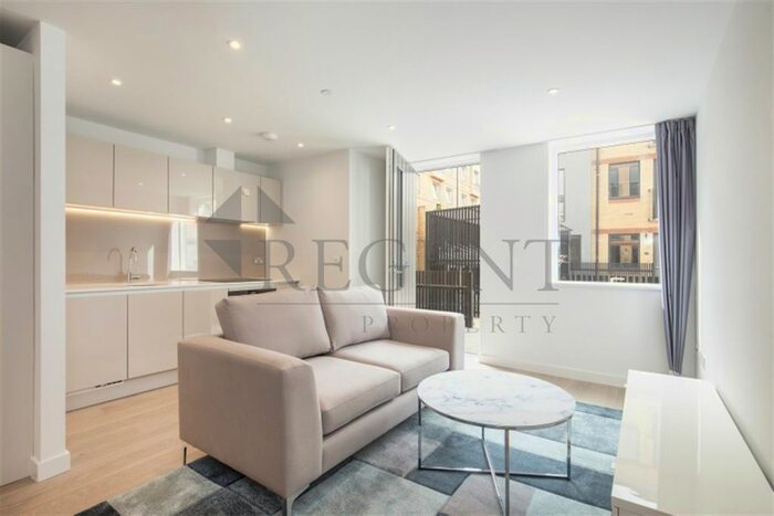 Studio To Rent In Albion Court, Hammersmith, W6