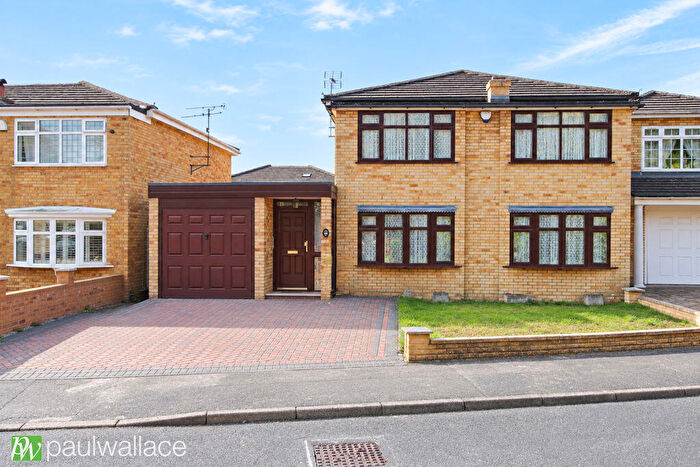 4 Bedroom Detached House For Sale In Winford Drive, Broxbourne | Chain Free | Four-Bedroom Detached Home With Potential To Extend (Stpp), EN10
