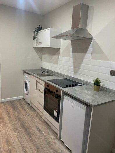 1 Bedroom Flat To Rent In Bromwich Street, Bolton, BL2
