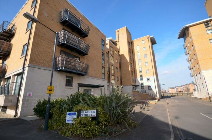 2 Bedroom Flat To Rent In Glaisher Street Greenwich, SE8
