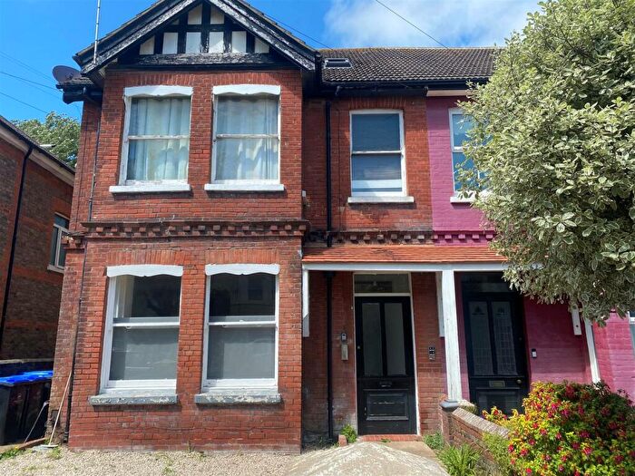 House To Rent In Cowper Road, Worthing, BN11