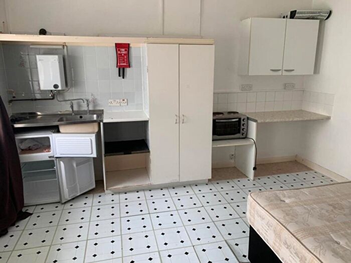 Semi Detached House To Rent In Norfolk Terrace, Brighton, East Sussex, BN1