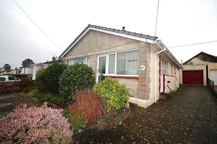 3 Bedroom Detached Bungalow For Sale In Longmeadow Road, Saltash, PL12