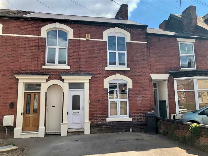 2 Bedroom House To Rent In Cobden Road, S40