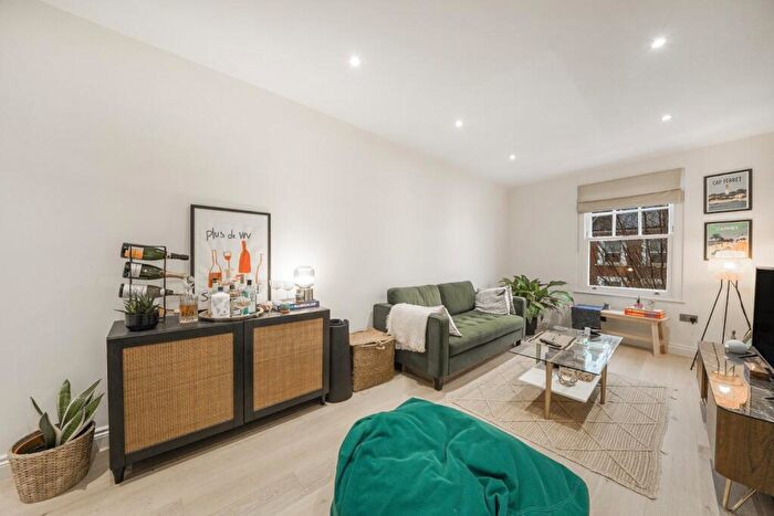 1 Bedroom Flat To Rent In Salusbury Road, NW6