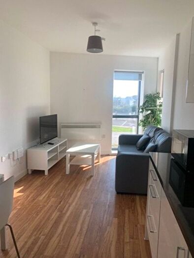 2 Bedroom Flat To Rent In Cross Green Lane, Leeds, LS9