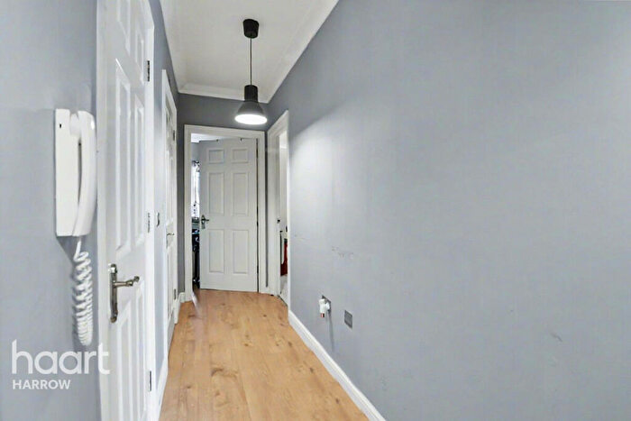 2 Bedroom Apartment For Sale In Rose Bates Drive, London, NW9