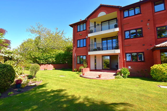 2 Bedroom Apartment For Sale In Waterford Road, Oxton, CH43