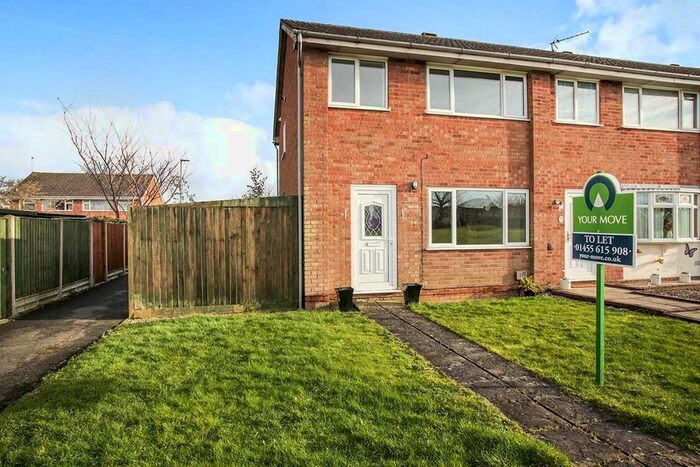 3 Bedroom End Of Terrace House To Rent In Coppice Walk, Hinckley, Leicestershire, LE10