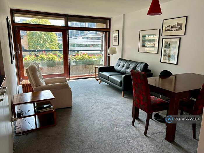 2 Bedroom Flat To Rent In Barbican, London, EC2Y