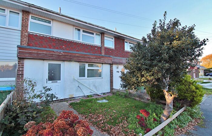 3 Bedroom Terraced House For Sale In Elsfred Road, Hill Head, PO14