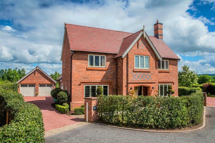 4 Bedroom Detached House For Sale In Stretton Green, Tilston, Malpas, Cheshire, SY14