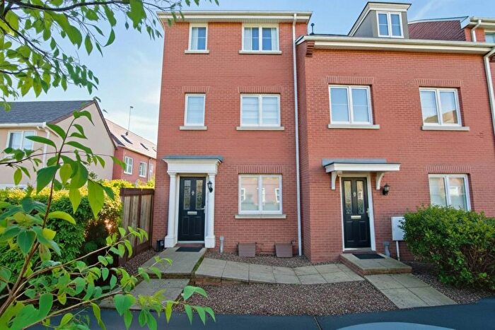 4 Bedroom Town House To Rent In Havers Road, Norwich, NR3