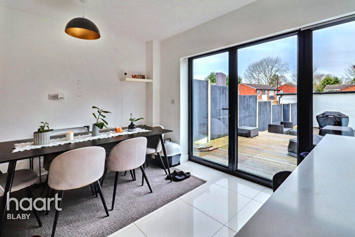 3 Bedroom Semi-Detached House For Sale In Grange Drive, Leicester, LE2