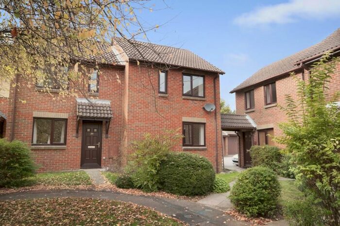 2 Bedroom End Of Terrace House To Rent In Harvest Close, Winchester, Hampshire, SO22