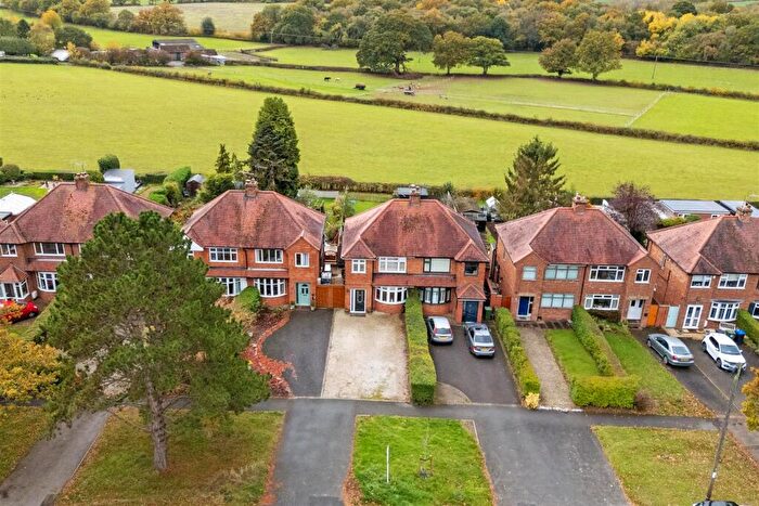 3 Bedroom Semi Detached House For Sale In Red Lane, Burton Green, Kenilworth, CV8