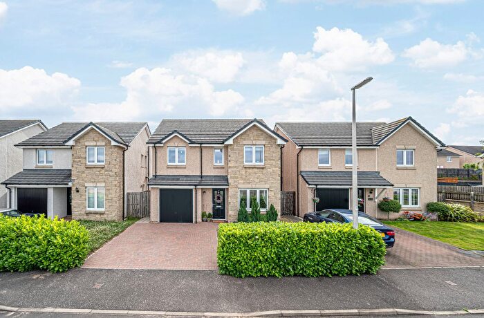 4 Bedroom Detached House For Sale In Swift Street, Dunfermline, KY11