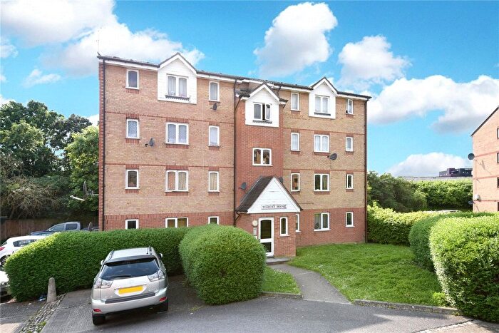 Studio To Rent In Myers Lane, London, SE14