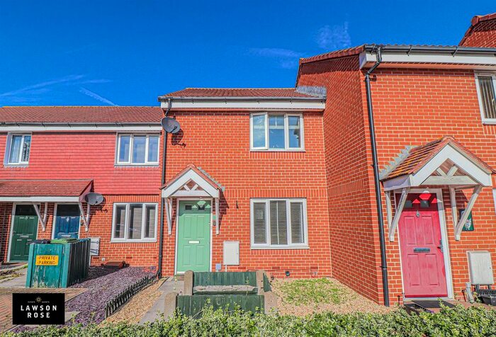 2 Bedroom Property To Rent In Kingfisher Court, Portsmouth, PO3