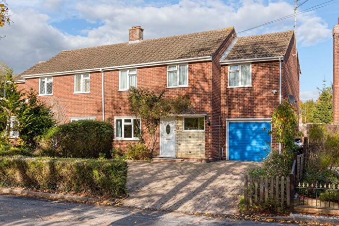 3 Bedroom Semi Detached House For Sale In Shephall Green, Stevenage, Hertfordshire, SG2