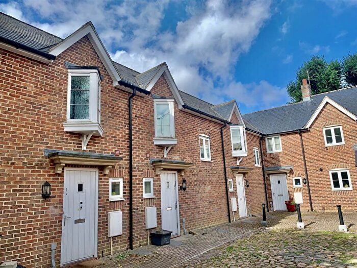 1 Bedroom Terraced House To Rent In Southbroom Road, SN10