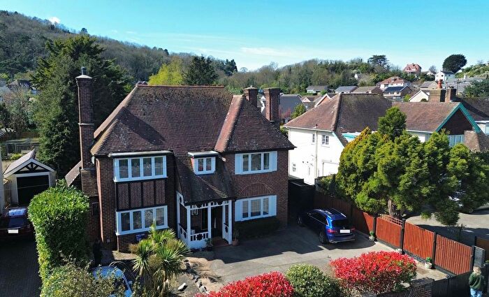 4 Bedroom Detached House For Sale In Brompton Avenue, Rhos On Sea, LL28