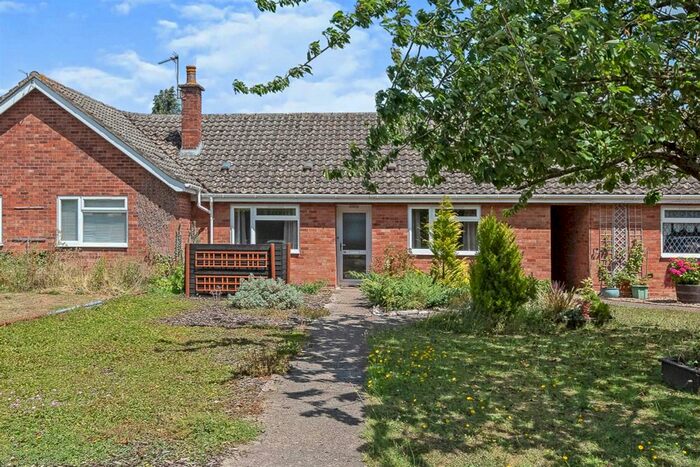 2 Bedroom Semi-Detached Bungalow For Sale In Rectory Road, Burston, Diss, IP22