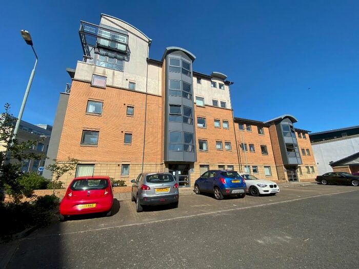 2 Bedroom Flat To Rent In Rennies Isle, The Shore, Edinburgh EH6