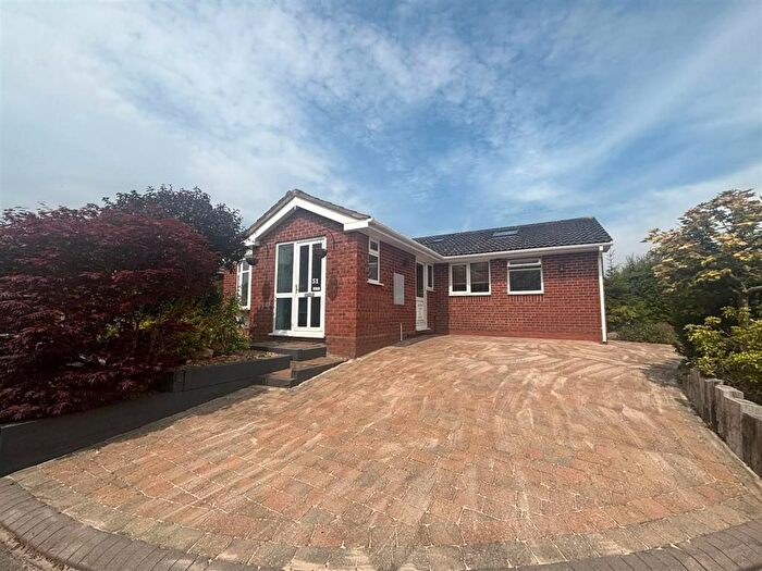 3 Bedroom Bungalow To Rent In Francis Road, Lichfield, WS13