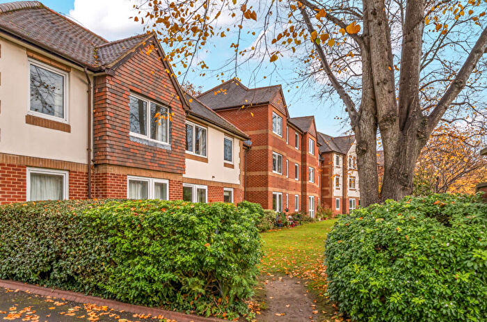 2 Bedroom Apartment For Sale In Banbury Road, Oxford, Oxfordshire, OX2