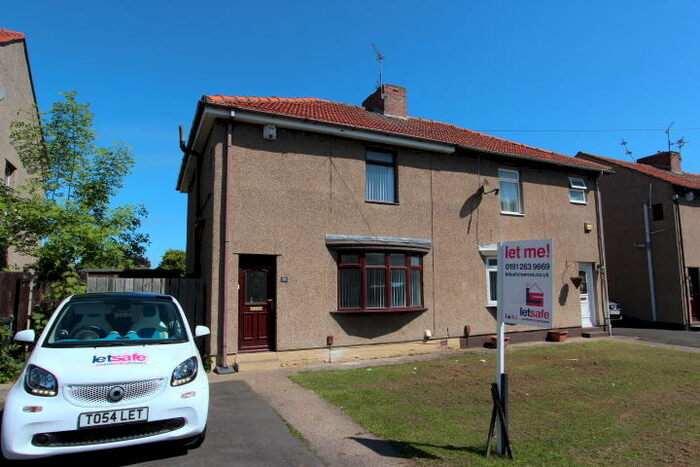 3 Bedroom Semi-Detached House To Rent In Park Crescent, Shiremoor. . ** Newly Refurbished **, NE27