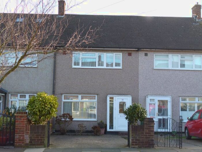 3 Bedroom Terraced House To Rent In Tiverton Drive, London, SE9