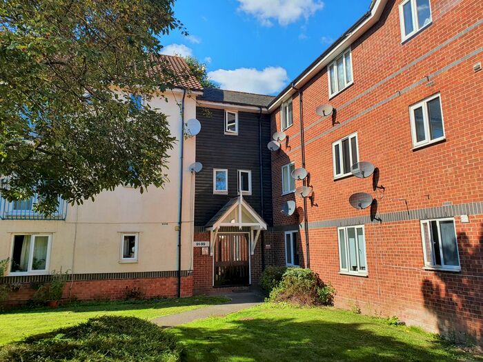 1 Bedroom Flat To Rent In Mandeville Court, London, E4