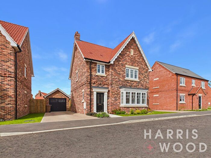 3 Bedroom Detached House For Sale In Harris Gardens, East Bergholt, Colchester, Suffolk, CO7