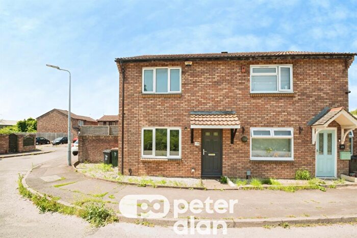 3 Bedroom Semi-Detached House For Sale In Somerton Lane, Newport, NP19