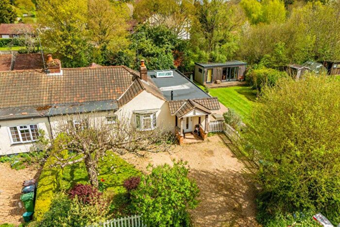 3 Bedroom Bungalow For Sale In Cherry Tree Lane, Wheathampstead, St. Albans, Hertfordshire, AL4