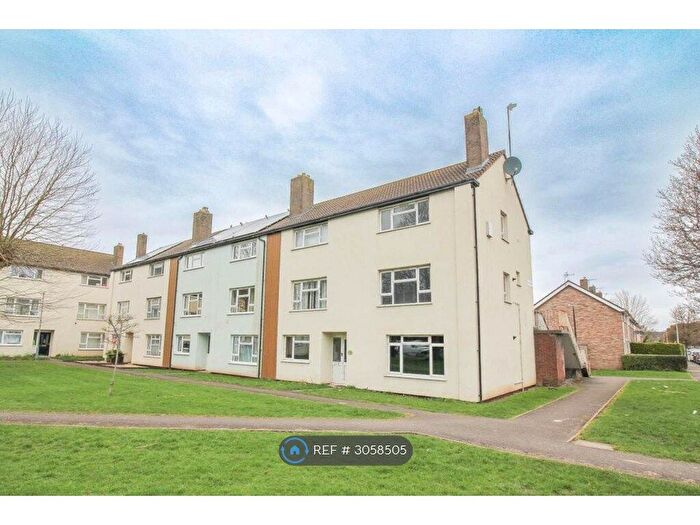 2 Bedroom Maisonette To Rent In Pennard, Weston-Super-Mare, BS24