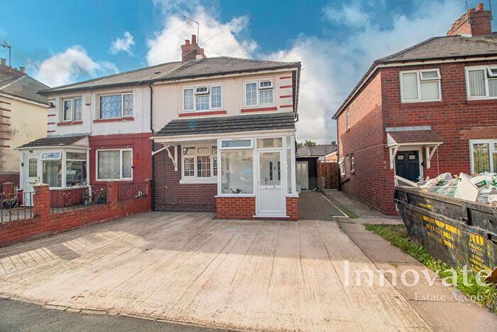 3 Bedroom Semi Detached House For Sale In Bright Road, Oldbury, B68