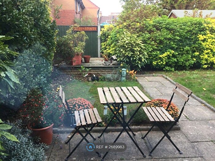 1 Bedroom Flat To Rent In Higham Street, London, E17