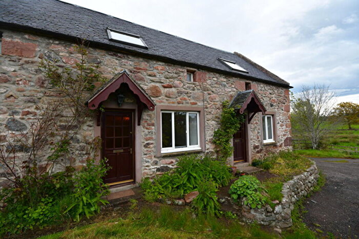 2 Bedroom Terraced House To Rent In Stables Cottages, Mains Of Croy, Croy, Inverness, IV2