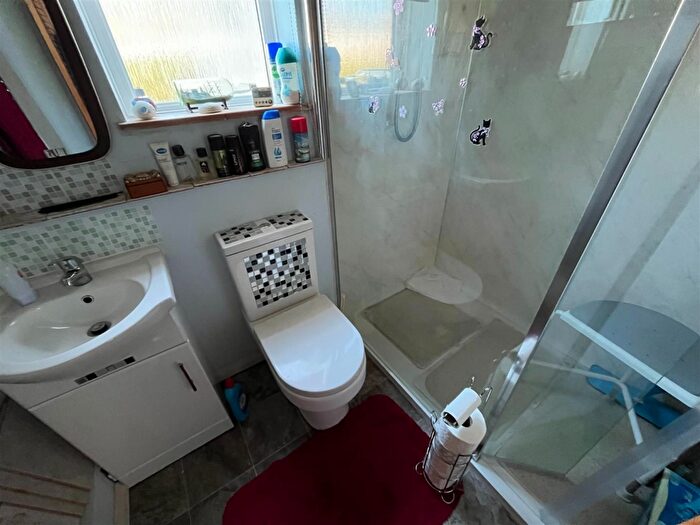 3 Bedroom House For Sale In Dolwyd, Colwyn Bay, LL28