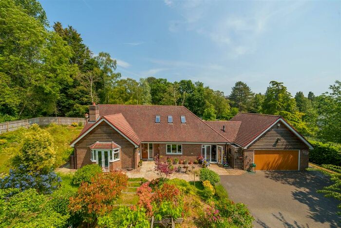 4 Bedroom Chalet For Sale In Lampool Corner, Maresfield, Uckfield, TN22