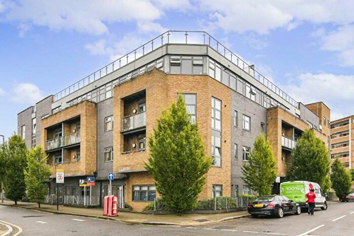 2 Bedroom Flat To Rent In Oldridge Road, Balham, SW12