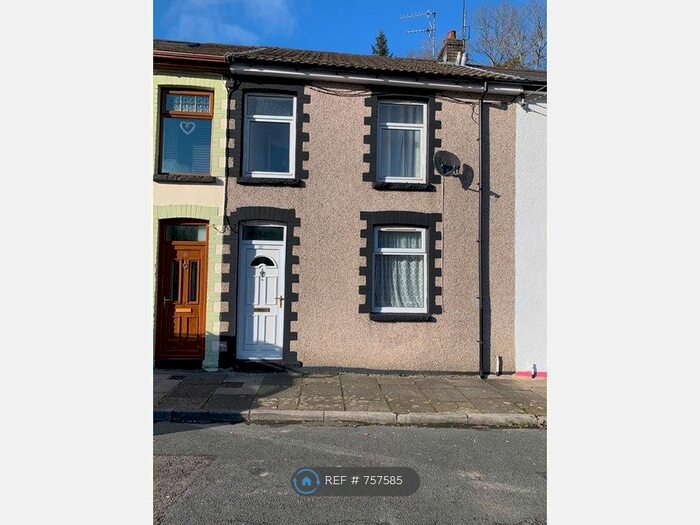 3 Bedroom Terraced House To Rent In Hillside Terrace, Wattstown, Porth, CF39